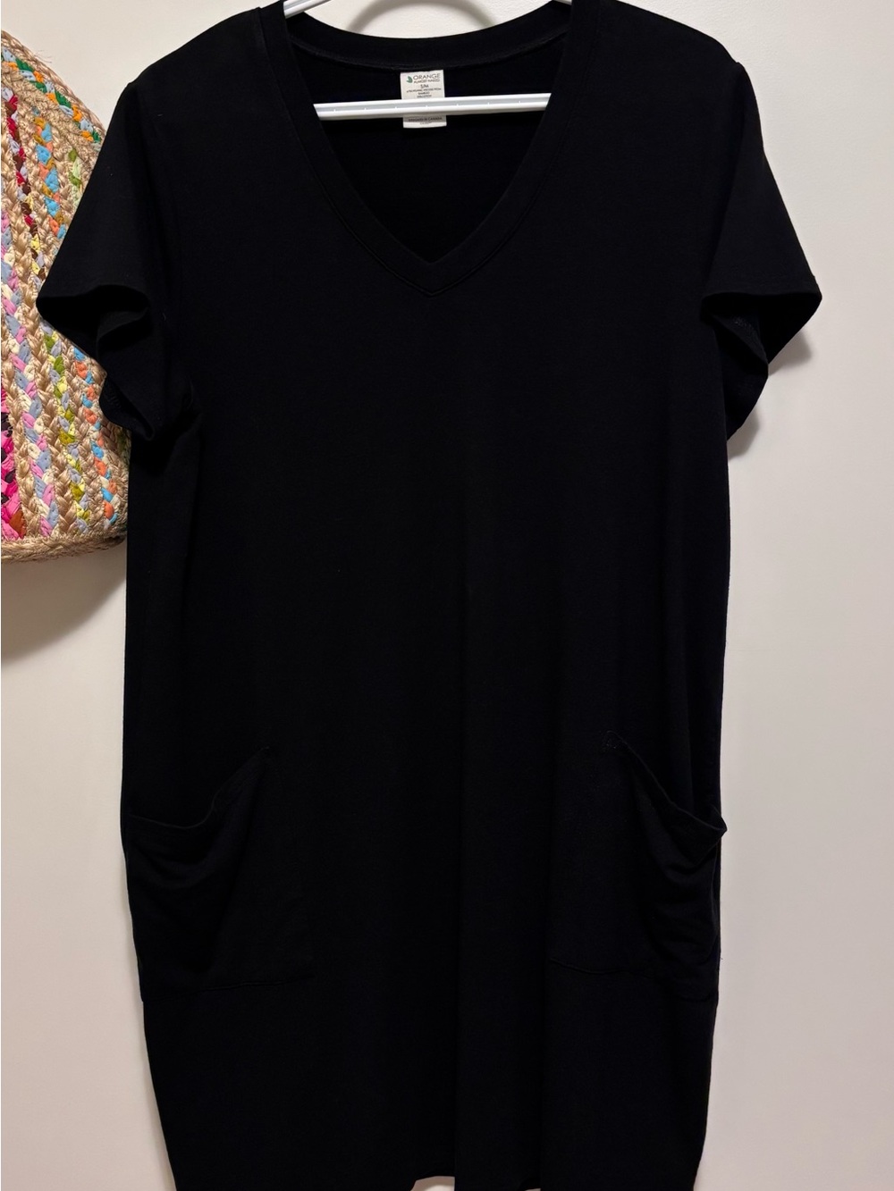 Orange Almost Naked super soft flowy black t shirt dress Sz S/M  pockets v neck